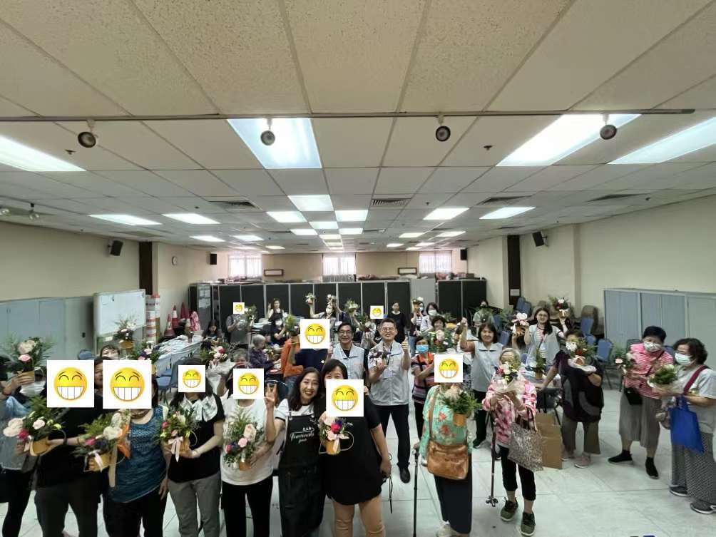 41204